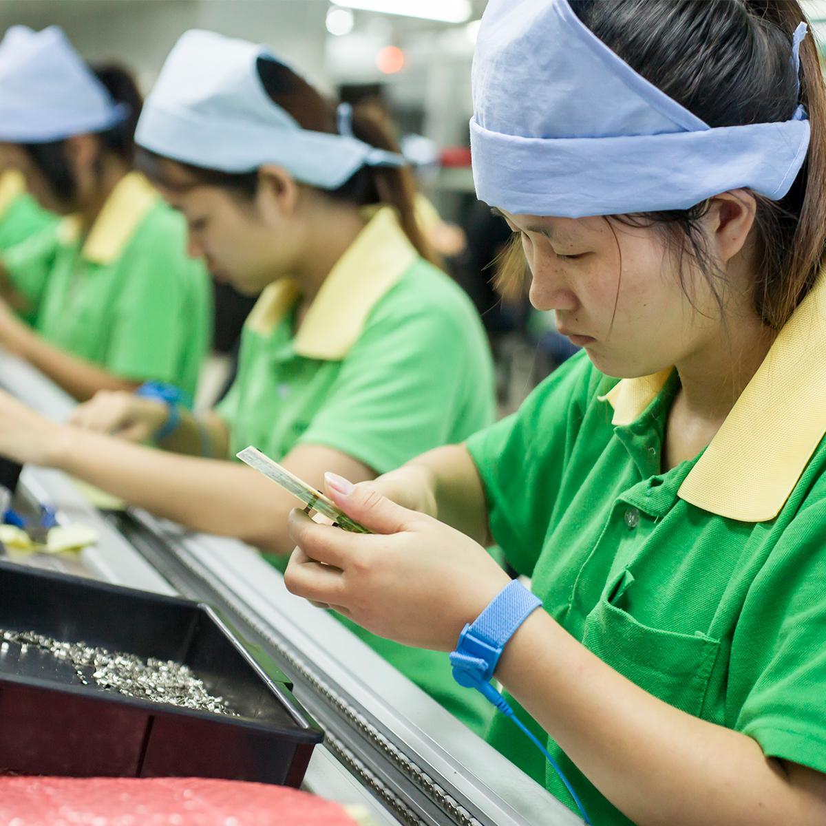 飛天鷹電源適配器廠家