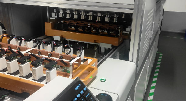 電源適配器 電源適配器