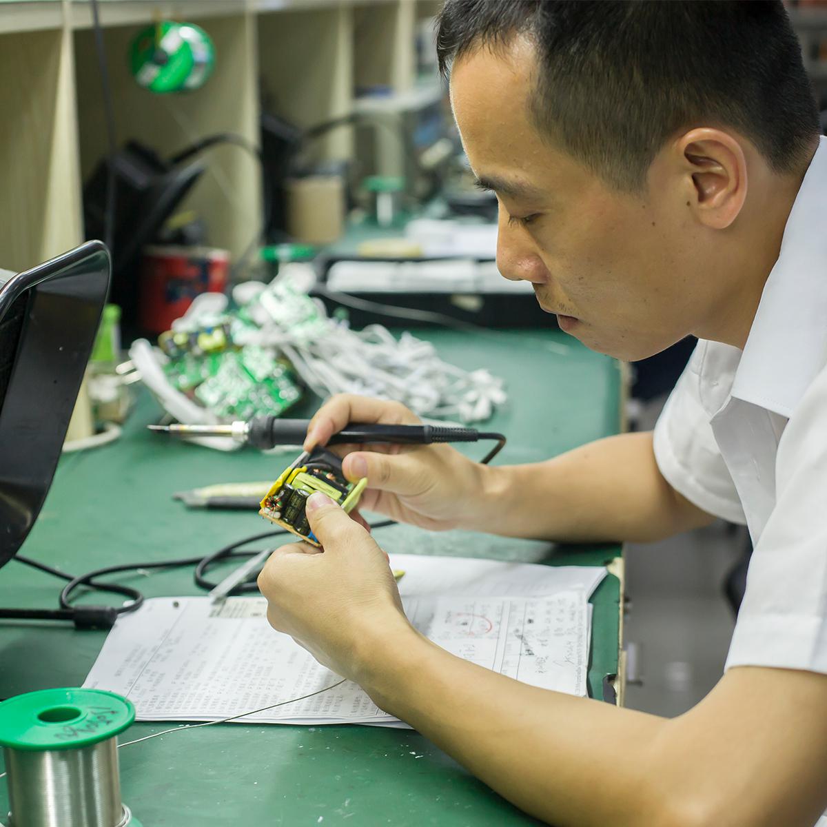 電源適配器廠家|一名開關電源工程師需要了解哪些知識?